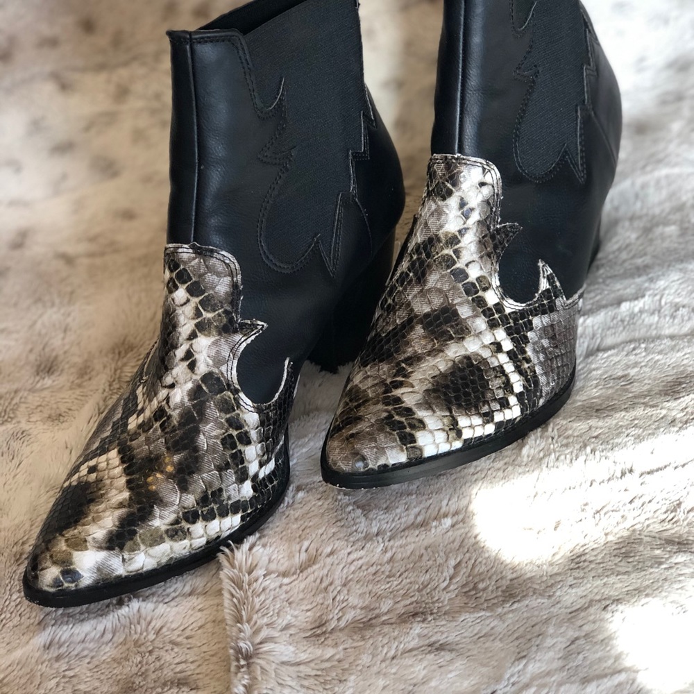 Black snake skin toe bootie